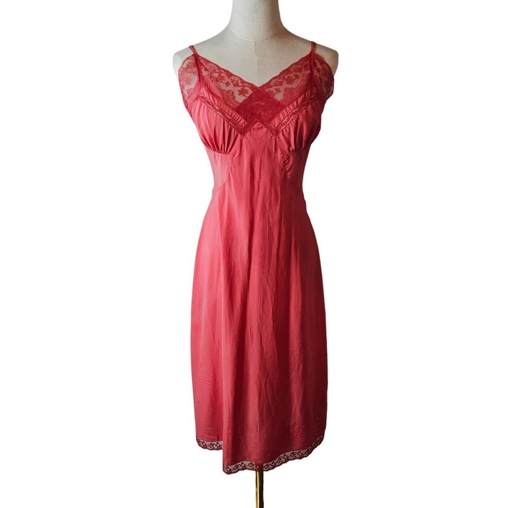 Vintage Barbizon Accolade Lace Trim Full Slip 18 Miss M L Coral Pink